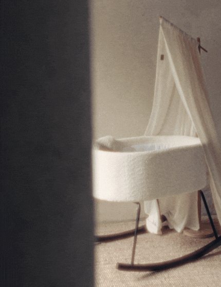 Veil for wooden stand